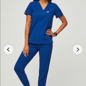 NWT FIGS Electric Blue Scrub Set